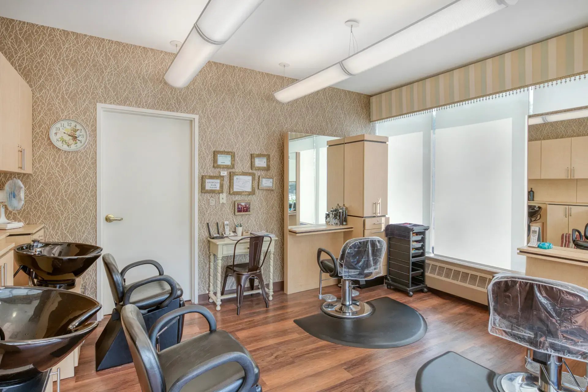 Discovery Village Des Plaines 10